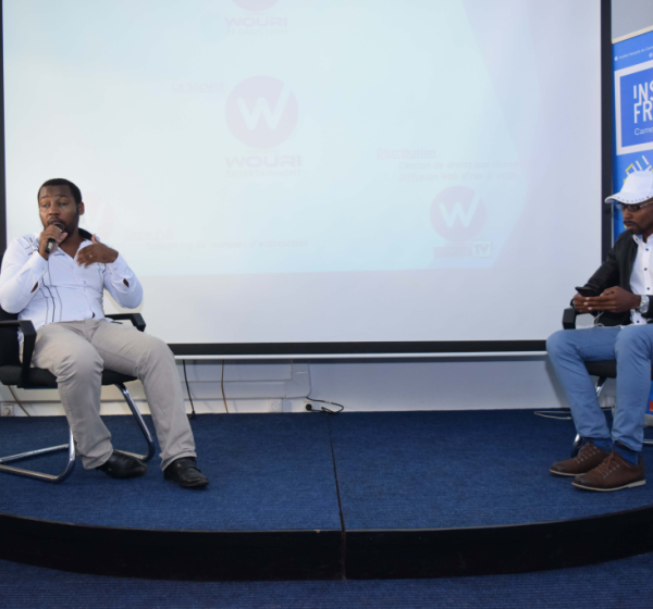 Echanges avec Wouri TV 